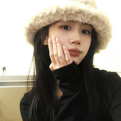 大小姐才不会玩格斗游戏